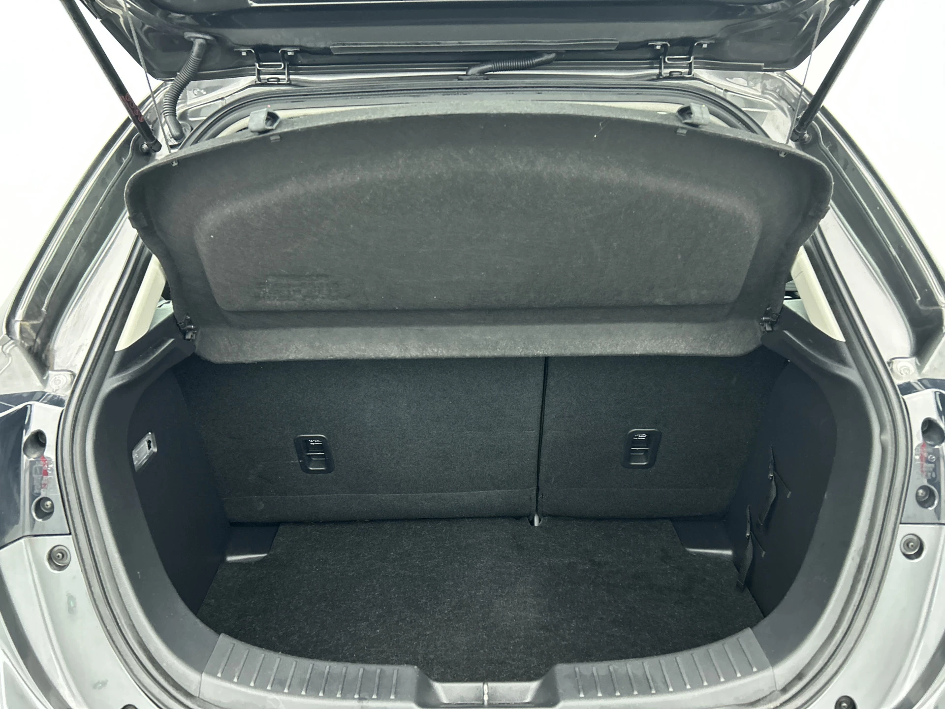 Hoofdafbeelding Mazda 2