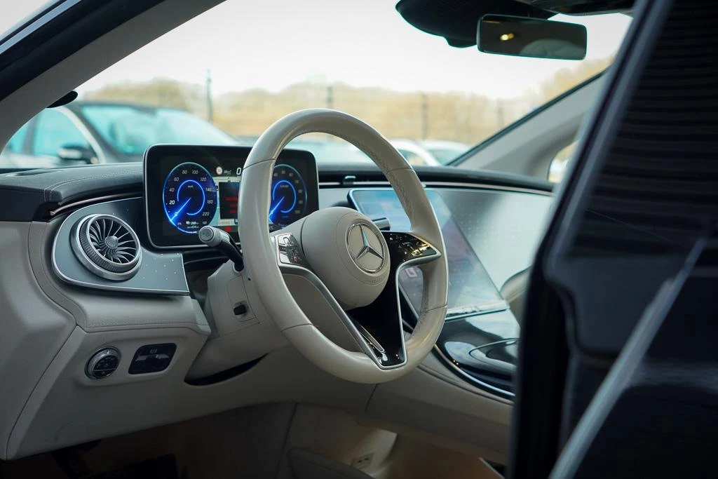 Hoofdafbeelding Mercedes-Benz EQS