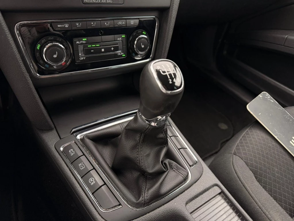 Hoofdafbeelding Škoda Superb