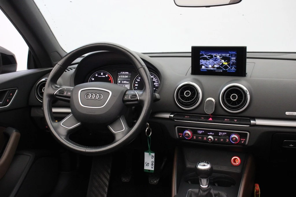 Hoofdafbeelding Audi Cabriolet