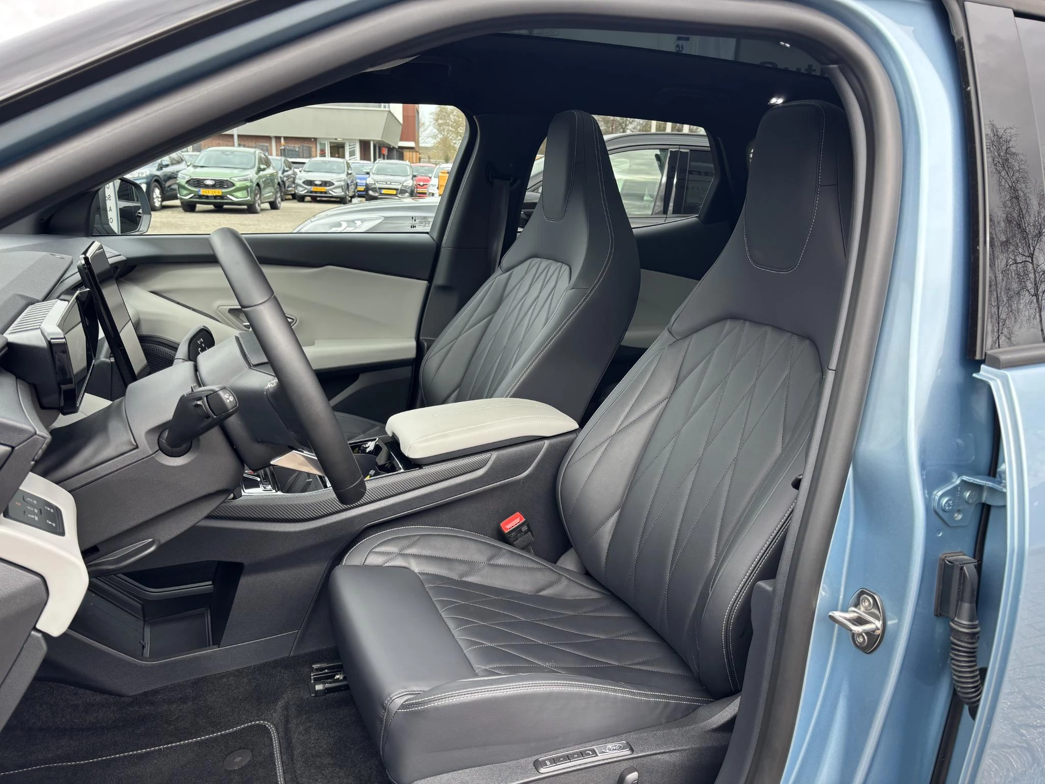 Hoofdafbeelding Ford Explorer