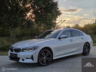 BMW 3-serie 320i G20 |Pano|Leer|Camera|Virtual|Sfeerverlichting|1e eigenaar|