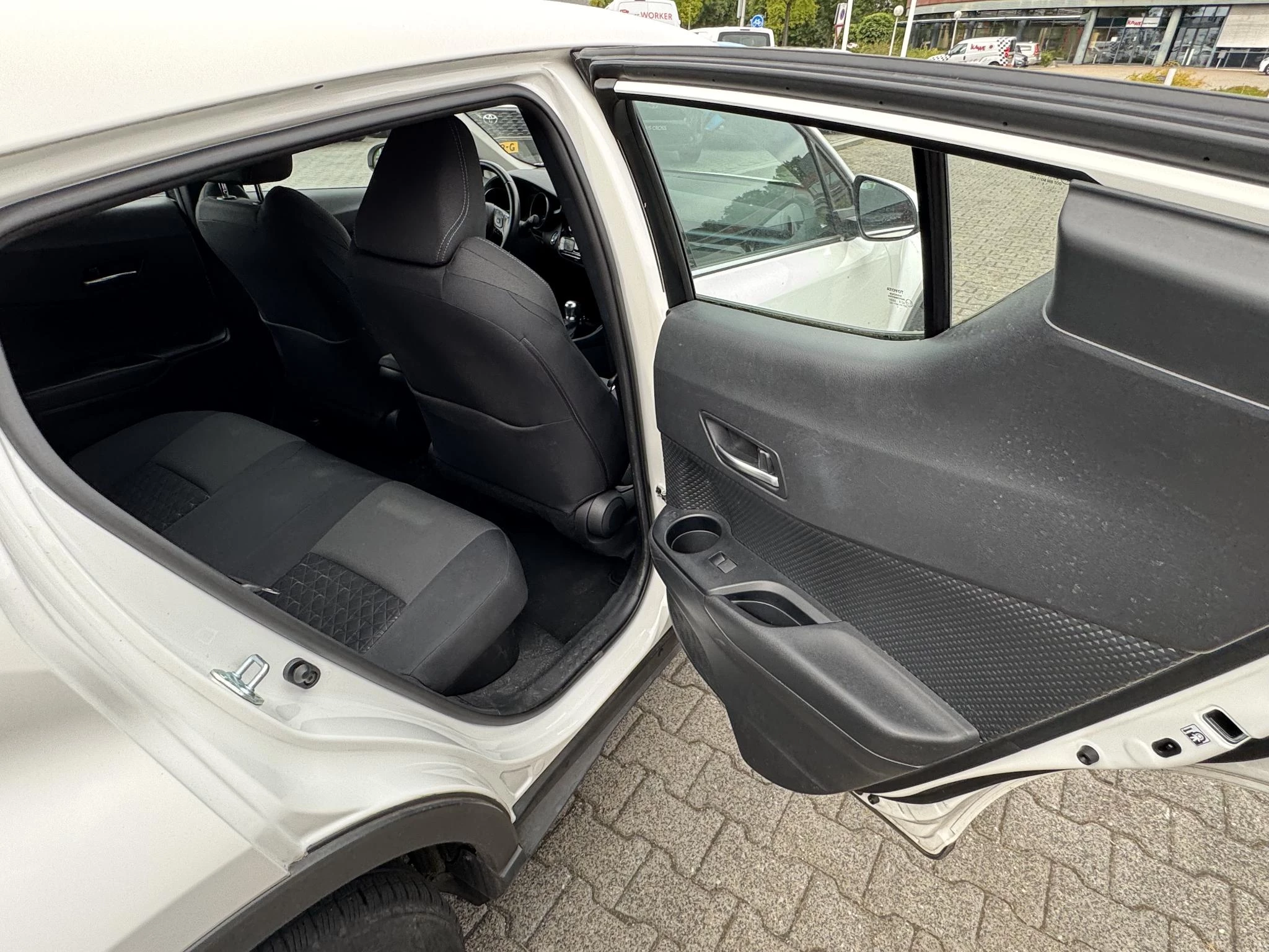 Hoofdafbeelding Toyota C-HR