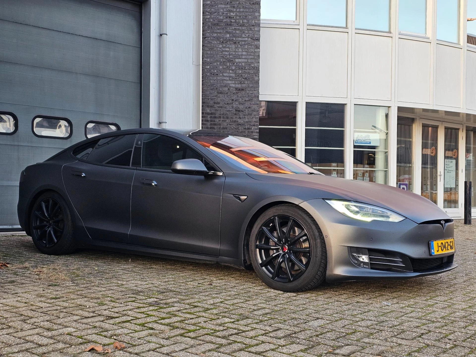 Hoofdafbeelding Tesla Model S