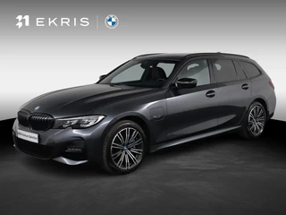 BMW 3 Serie Touring 330e xDrive | M sportpakket | Stoelverwarming | Driving Assistant | M Adaptief onderstel |