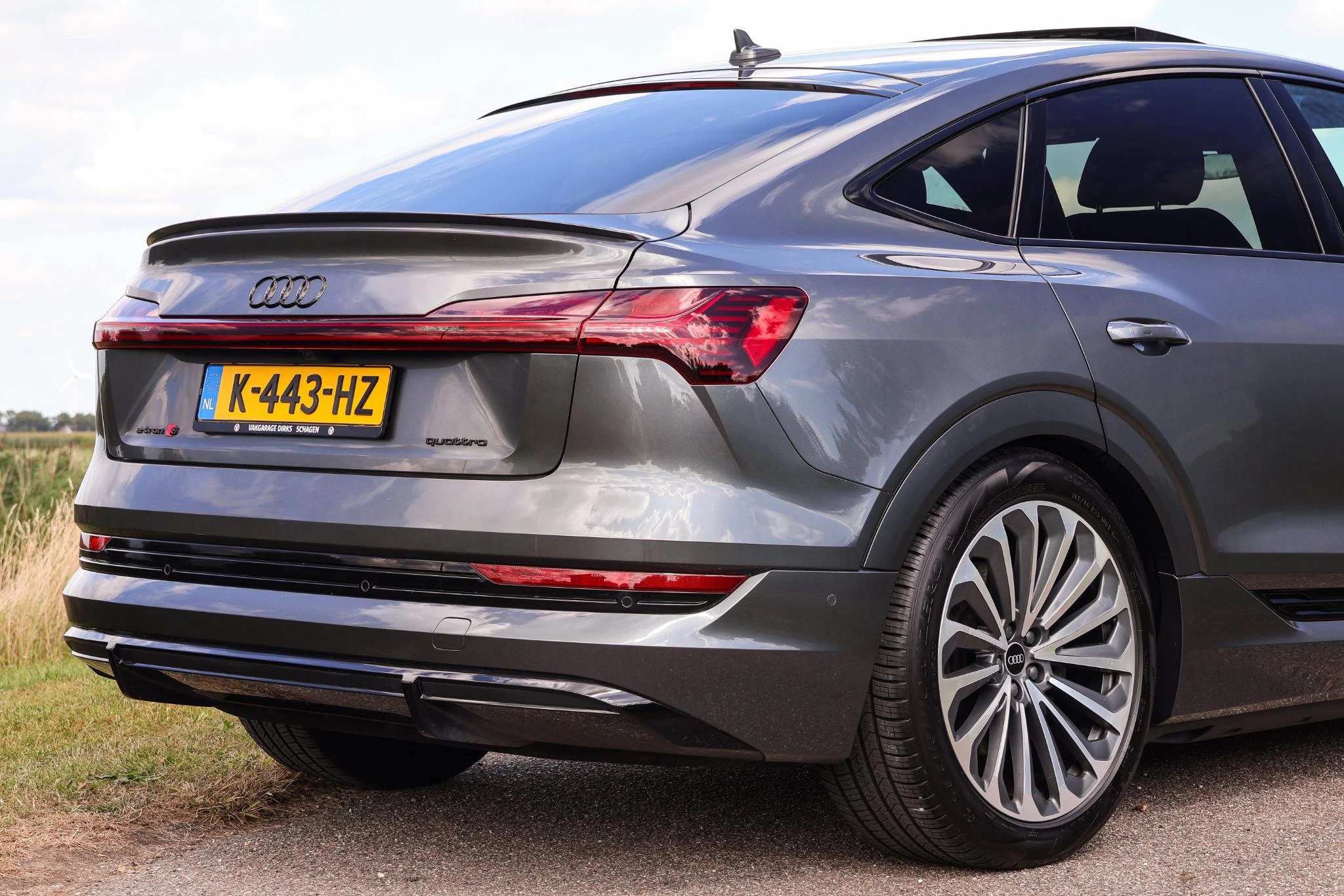 Hoofdafbeelding Audi e-tron