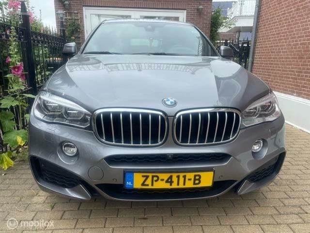 Hoofdafbeelding BMW X6