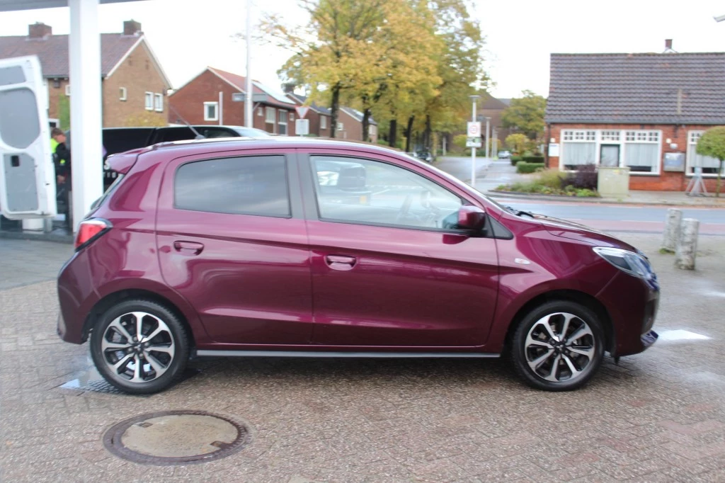 Hoofdafbeelding Mitsubishi Space Star