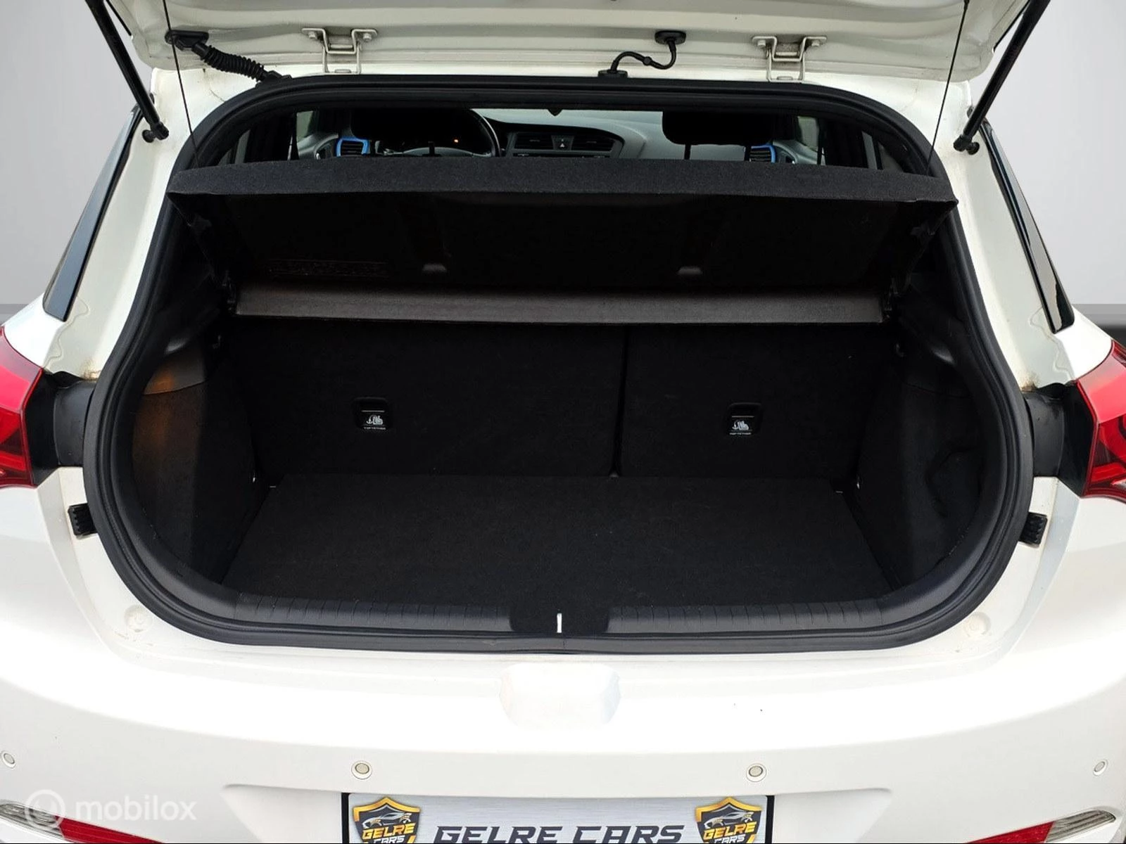 Hoofdafbeelding Hyundai i20