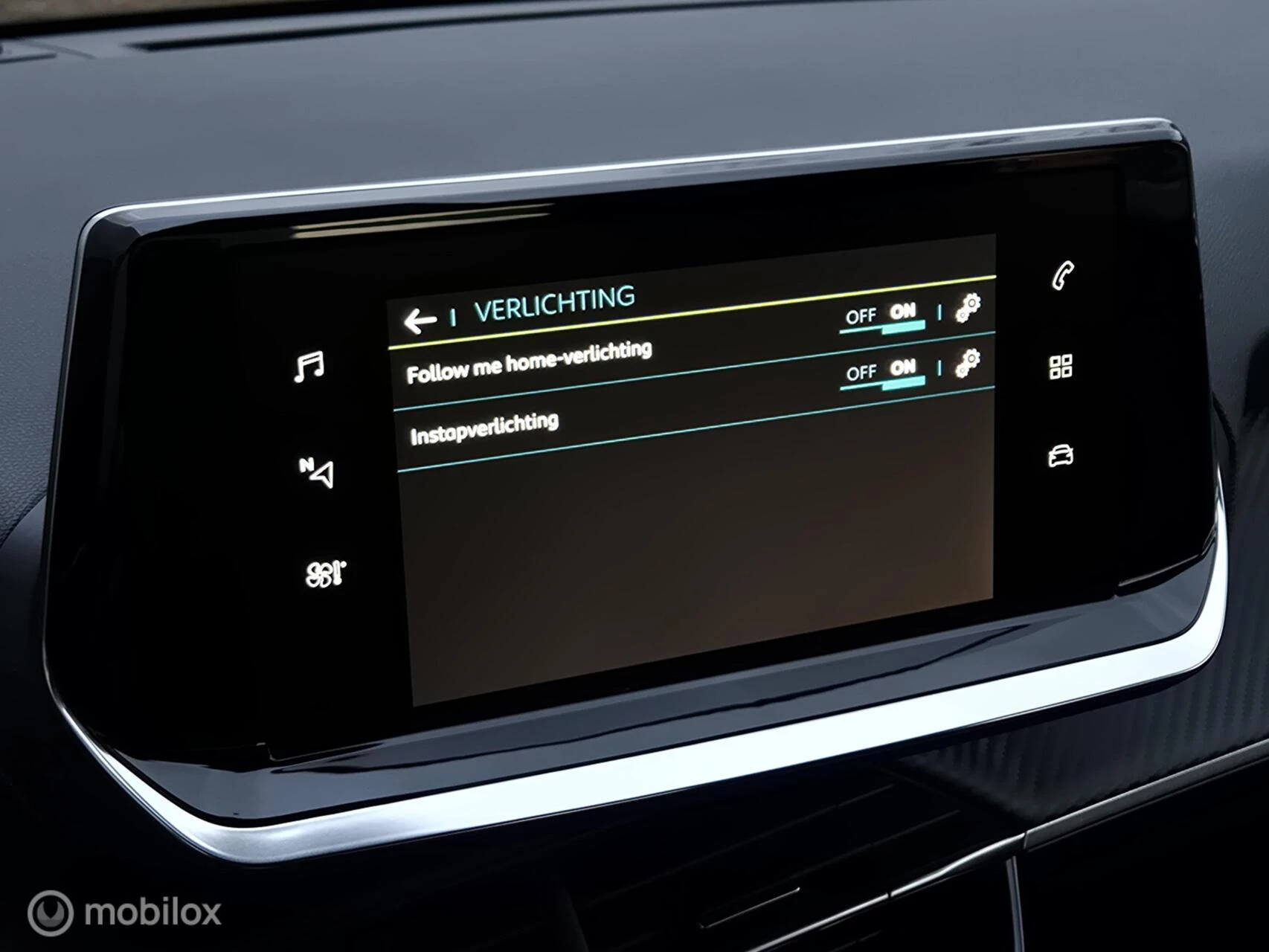 Hoofdafbeelding Peugeot e-208