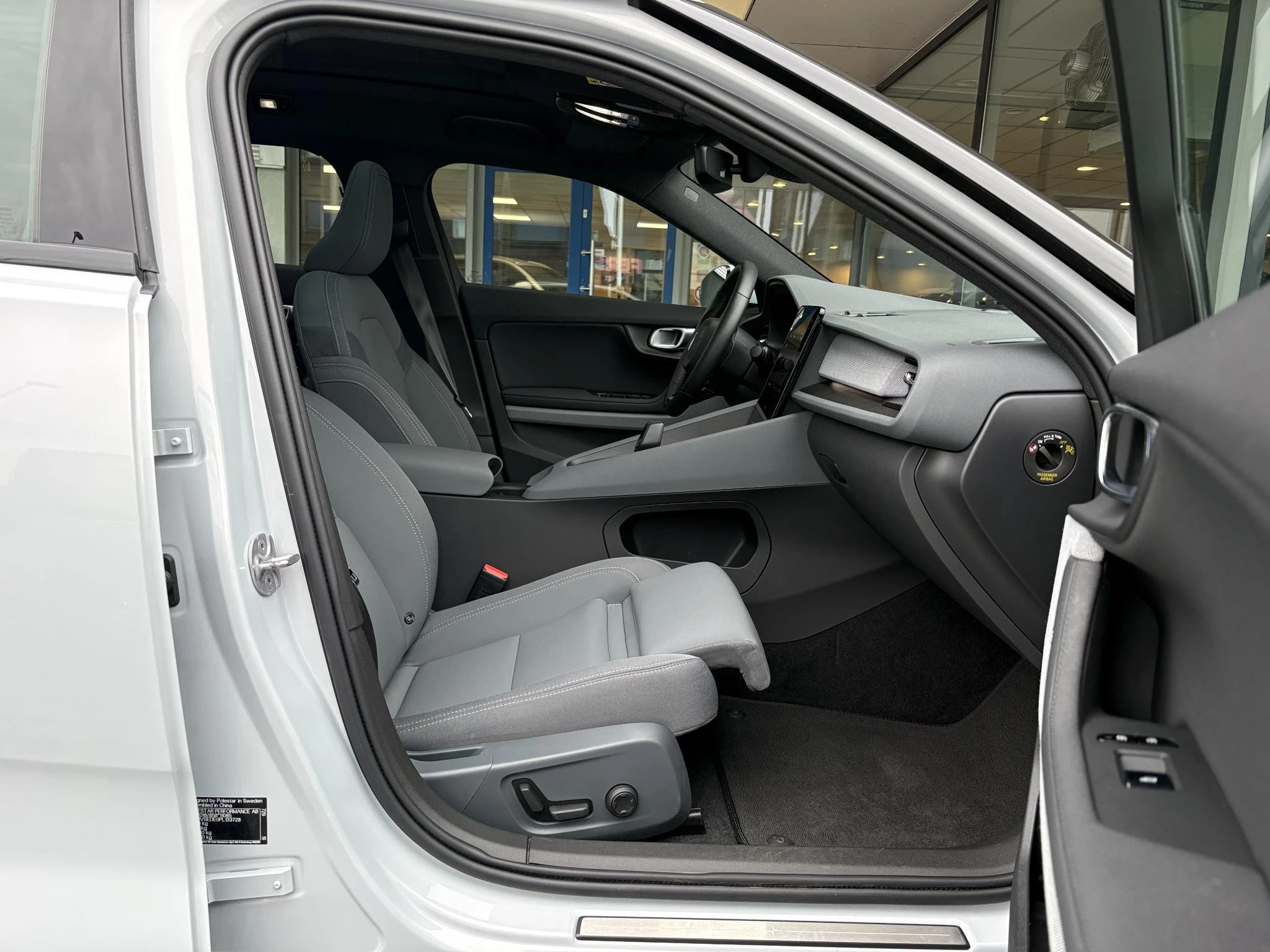 Hoofdafbeelding Polestar 2
