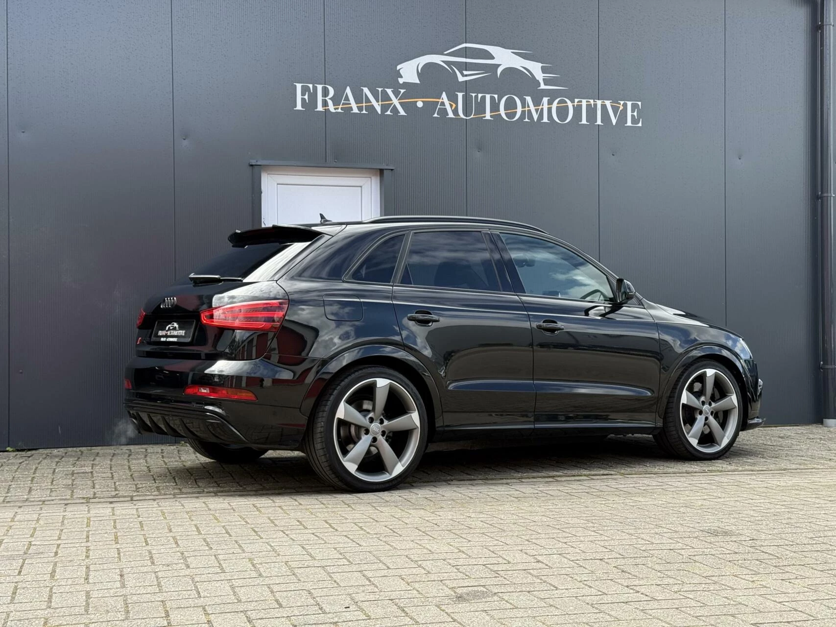 Hoofdafbeelding Audi RSQ3