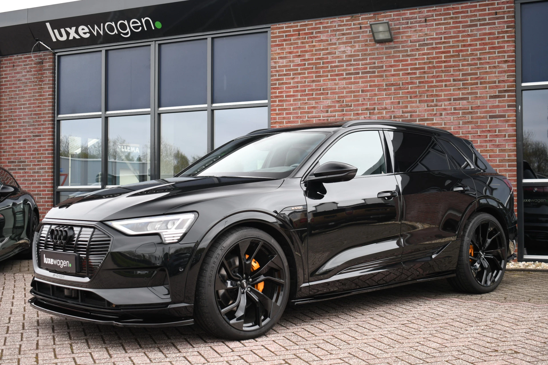 Hoofdafbeelding Audi e-tron