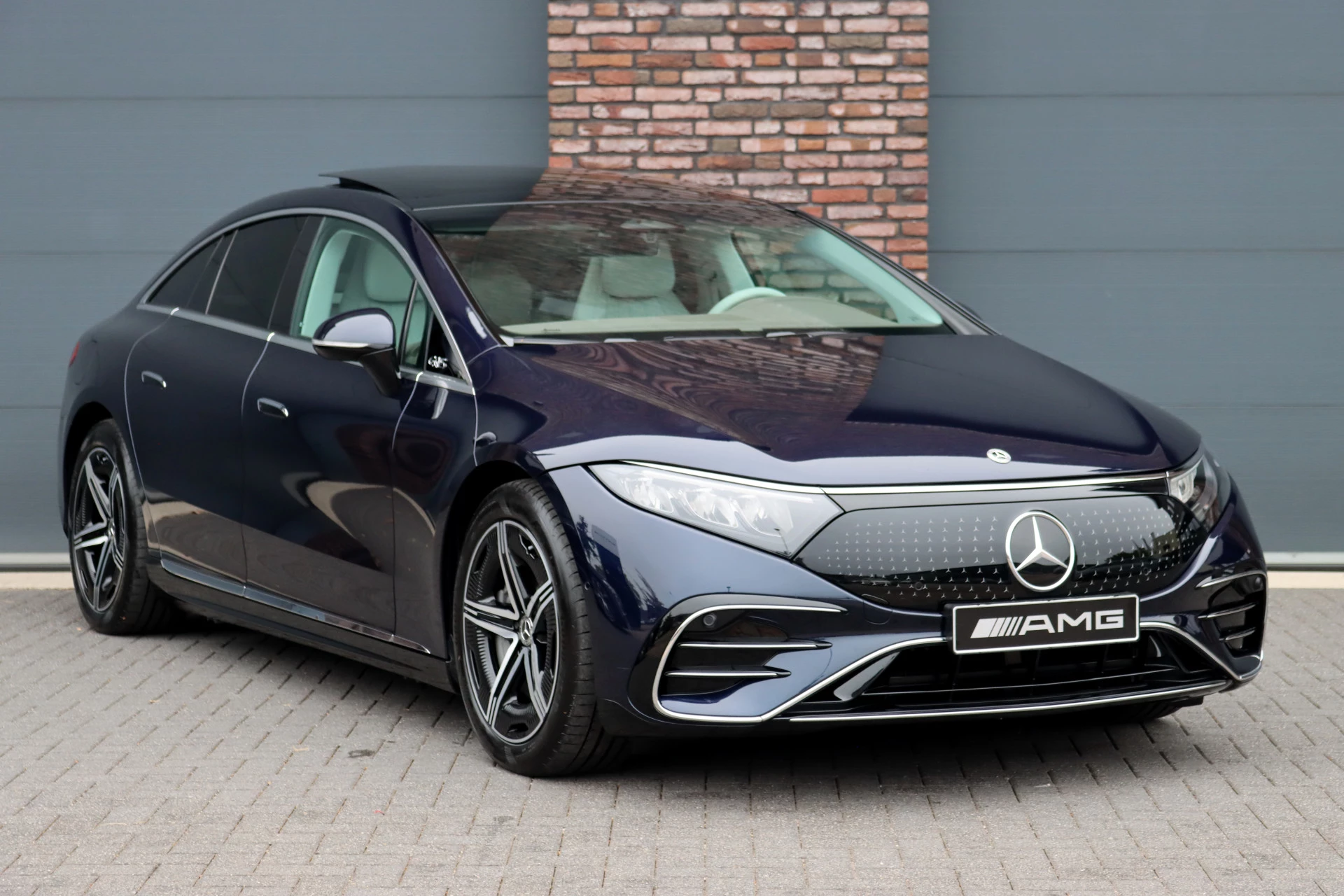 Hoofdafbeelding Mercedes-Benz EQS