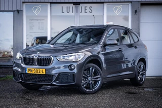 BMW X1 SDrive20i M-Sport I Org.NL I Pano-dak I HuD I Lederen-sportstoelen I Elek-A.klep I Dealer-onderhouden