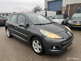 Peugeot 207 1.4 VTi X-Line