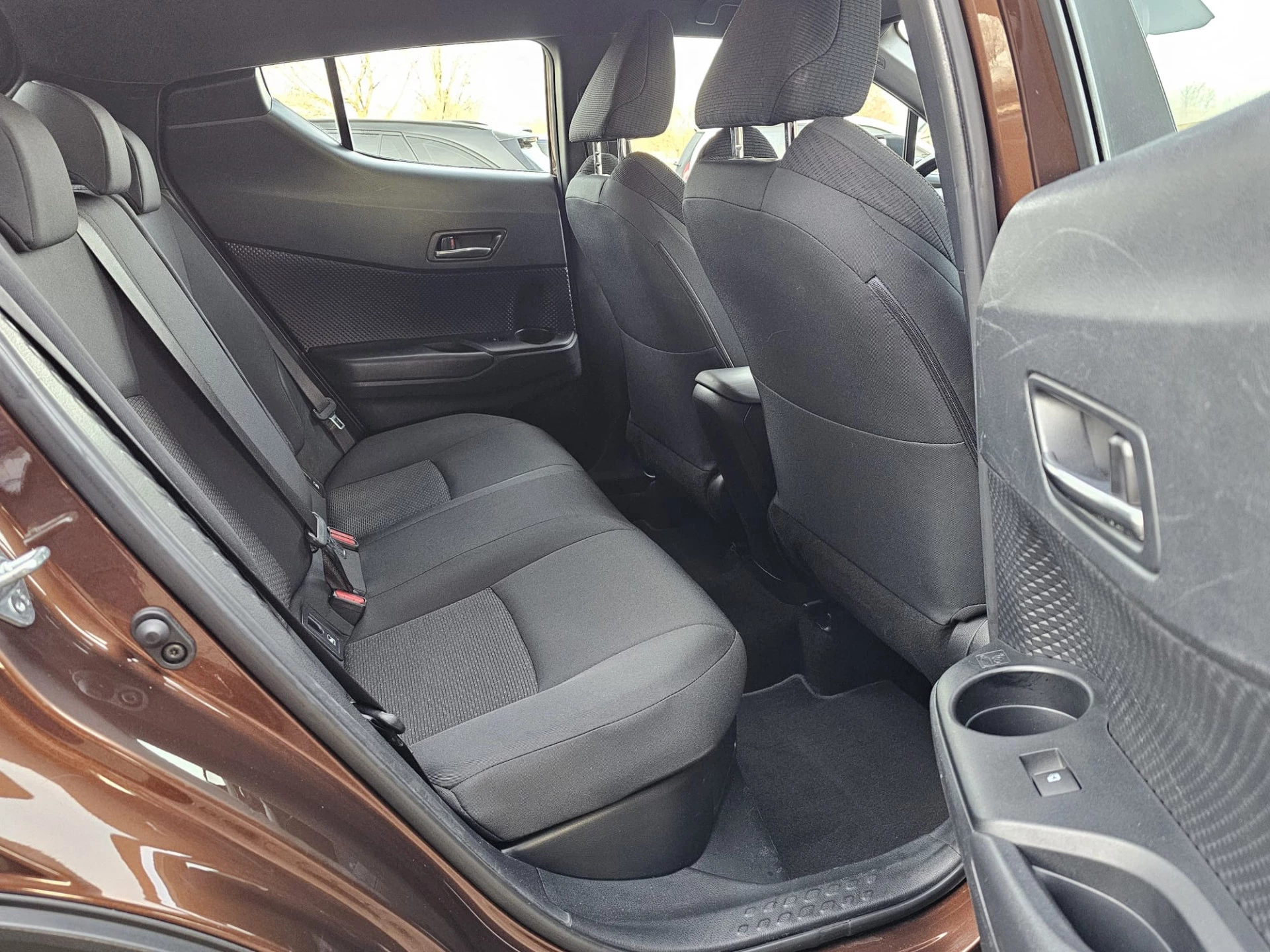 Hoofdafbeelding Toyota C-HR