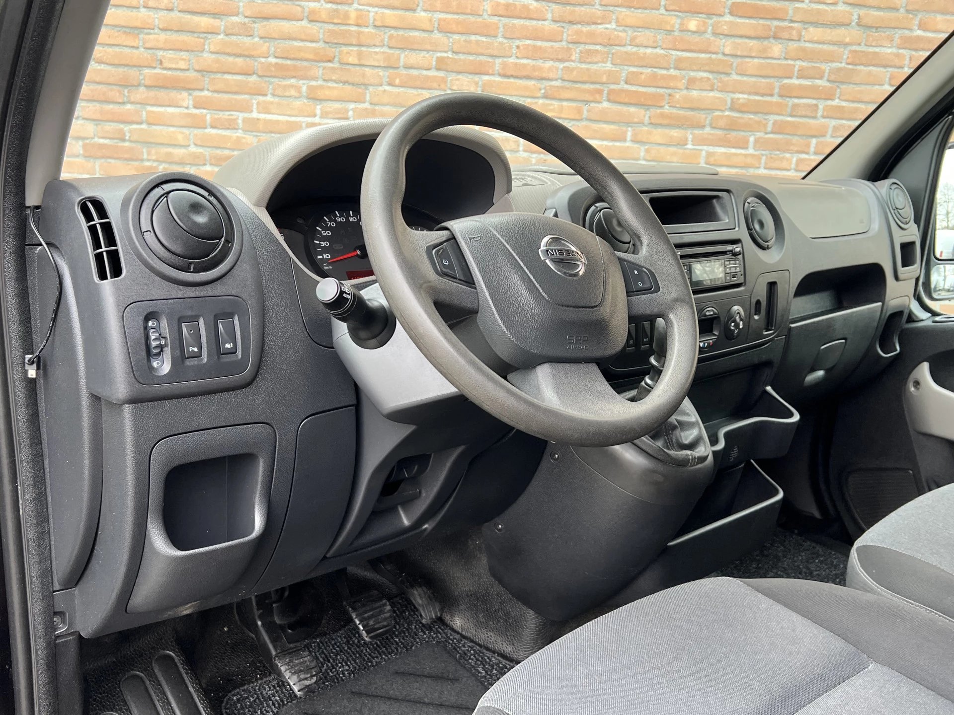 Hoofdafbeelding Nissan NV400