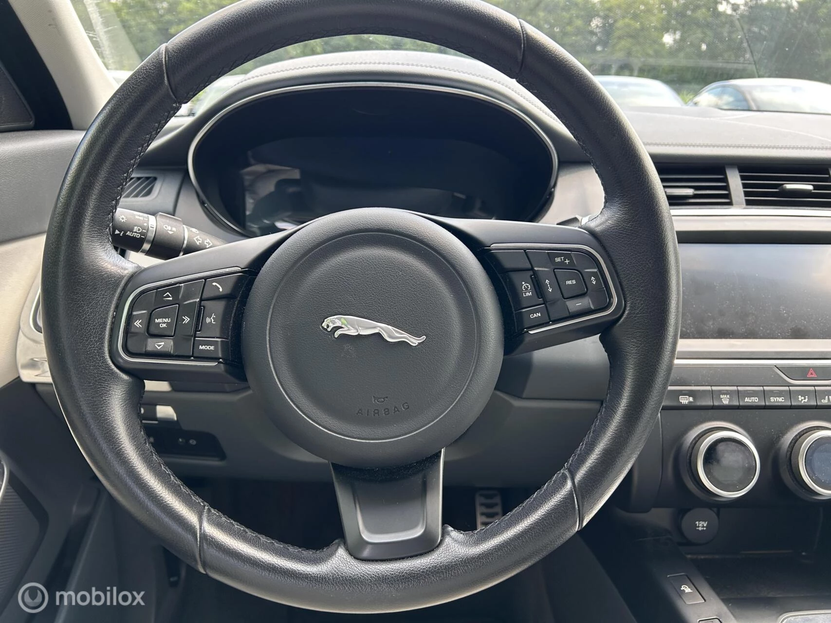Hoofdafbeelding Jaguar E-PACE