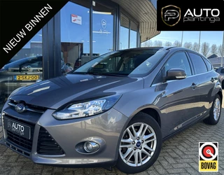 Ford Focus 1.0 EcoBoost Titanium 125PK | Trekhaak | SONY AUDIO |  Dealeronderhouden | 2 Sleutels | Cruise Control | Privacy Glass | Lichtmetalen Velgen |