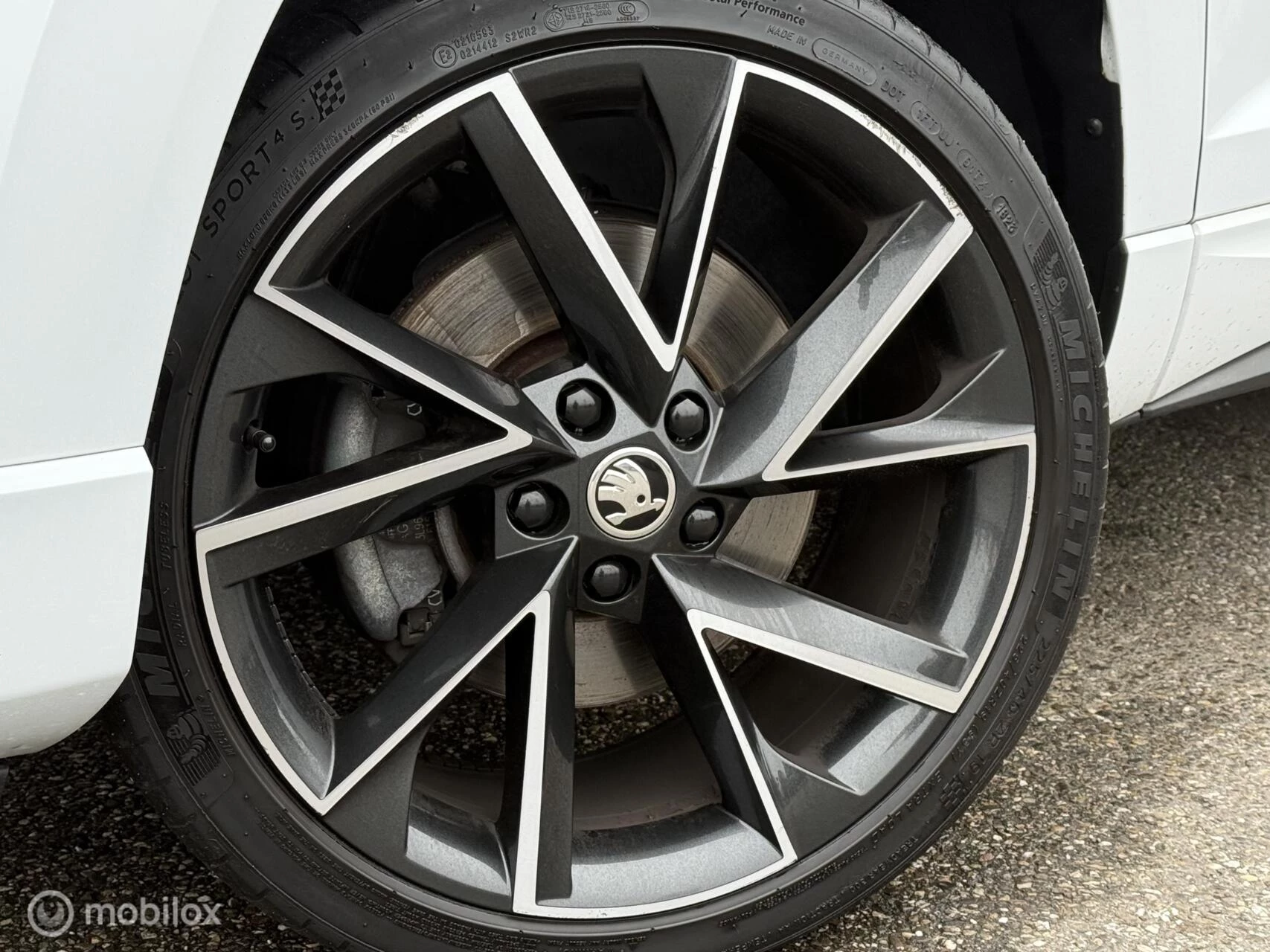 Hoofdafbeelding Škoda Karoq