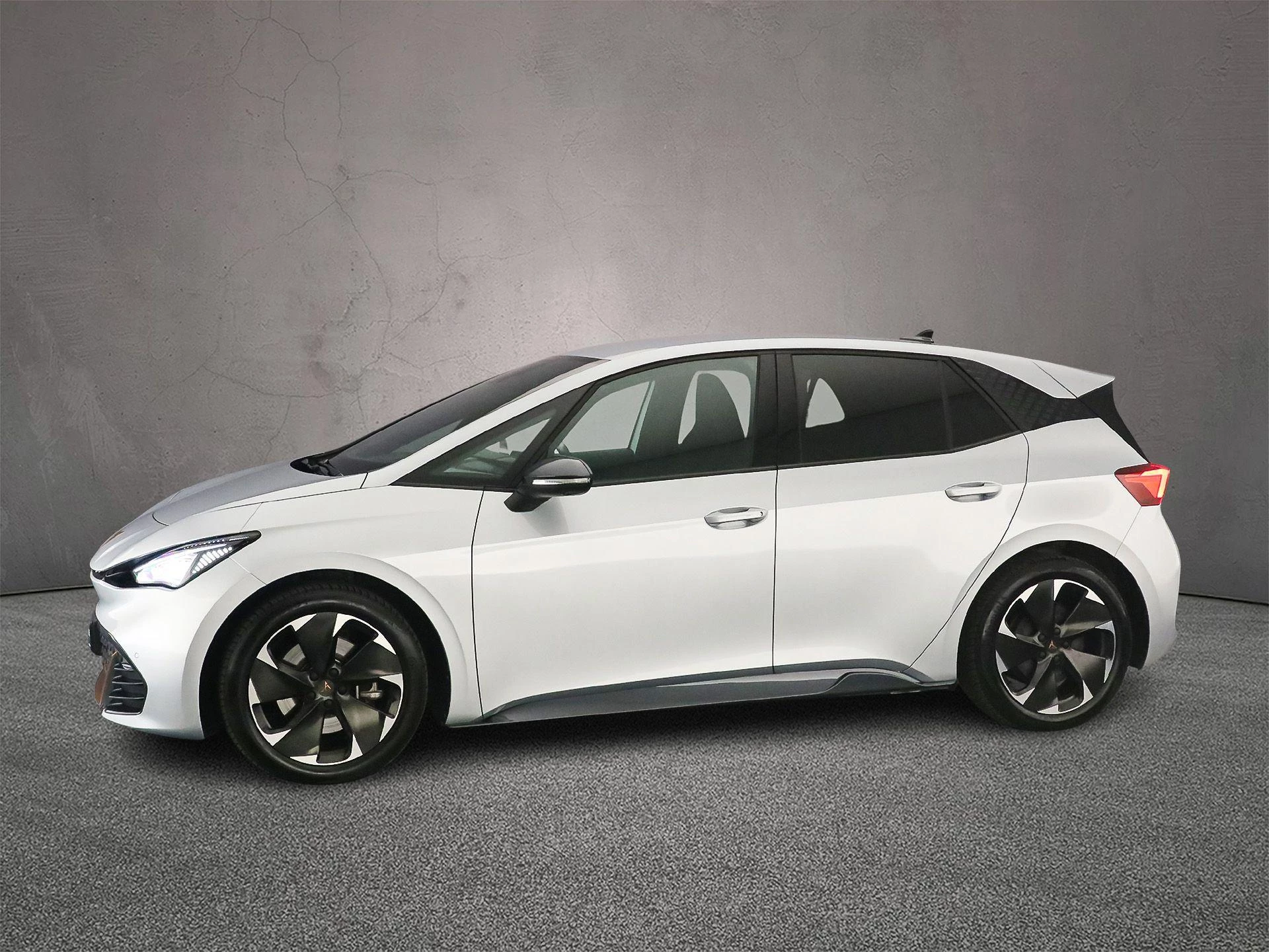 Hoofdafbeelding CUPRA Born
