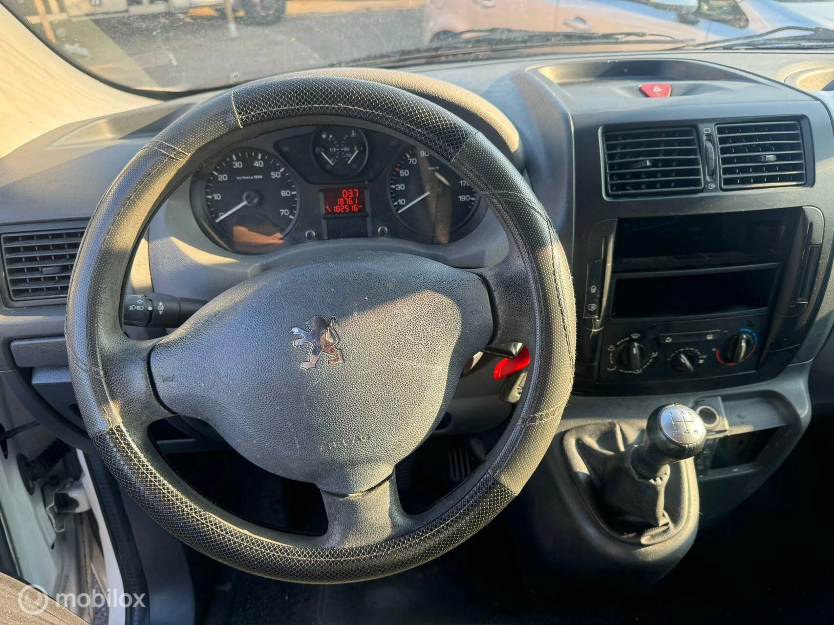 Hoofdafbeelding Peugeot Expert