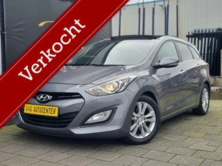 Hoofdafbeelding Hyundai i30 Hyundai i30 Wagon 1.6 GDI Business/1e Eig/Aut/Pano/Navi/Vol!