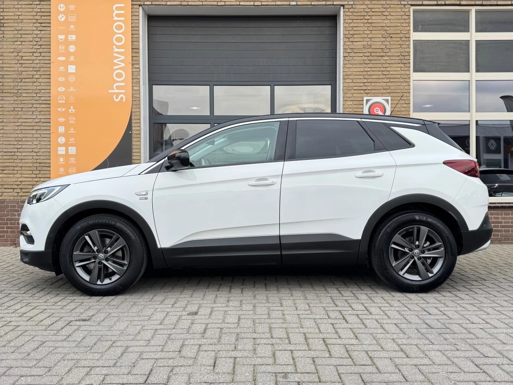 Hoofdafbeelding Opel Grandland X