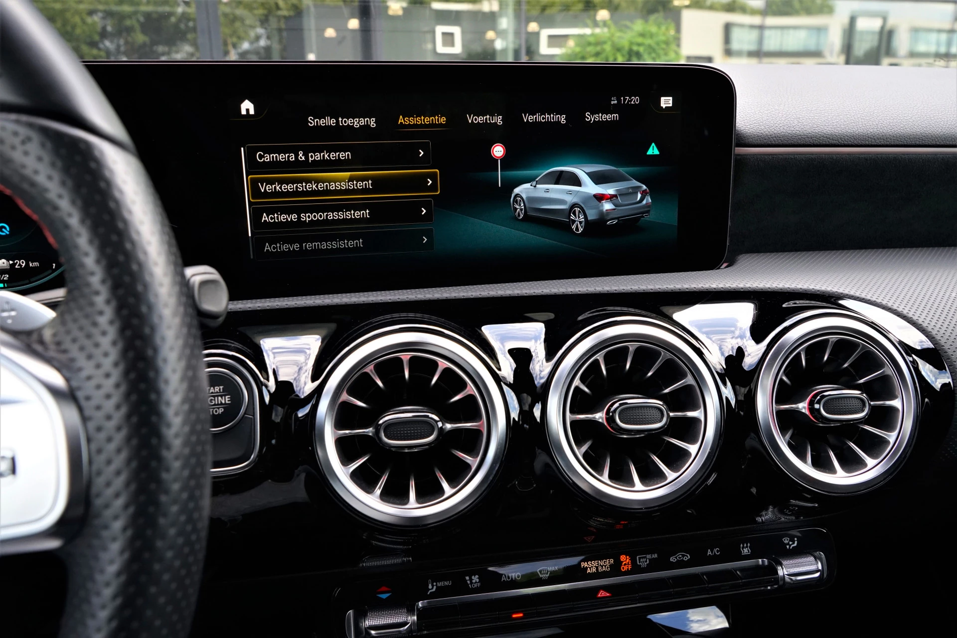 Hoofdafbeelding Mercedes-Benz A-Klasse