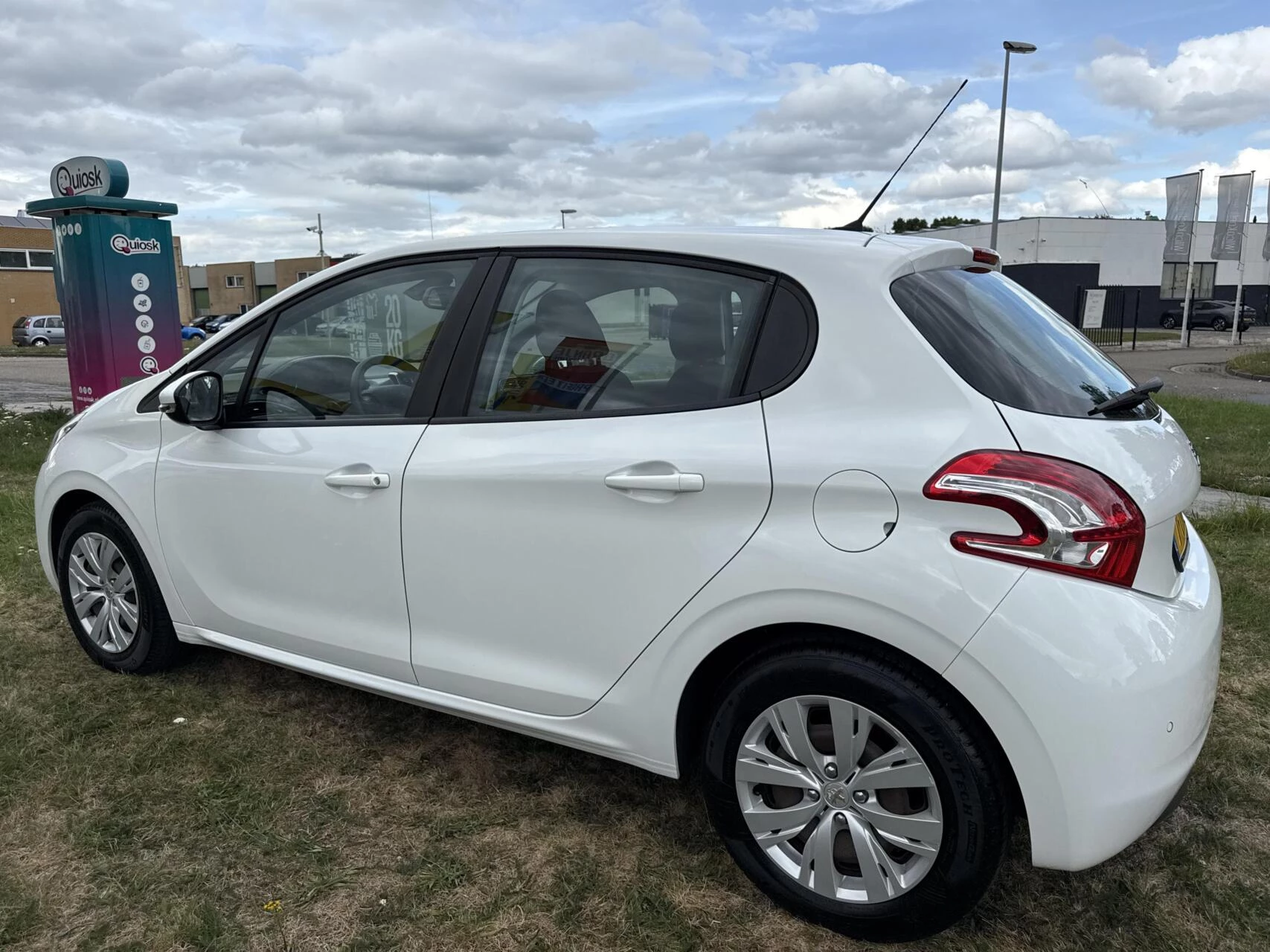 Hoofdafbeelding Peugeot 208