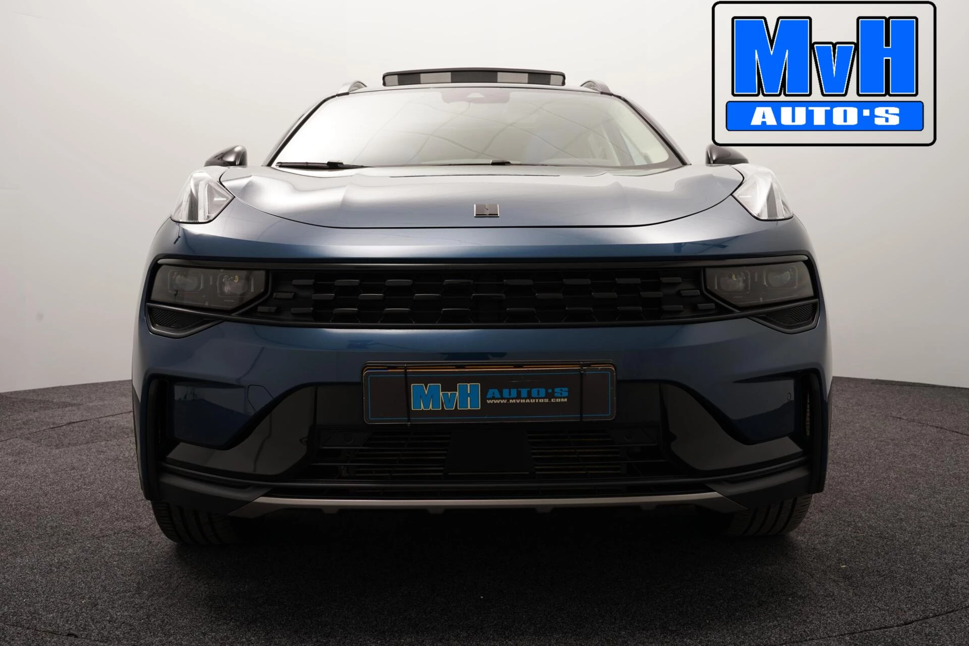 Hoofdafbeelding Lynk & Co 01