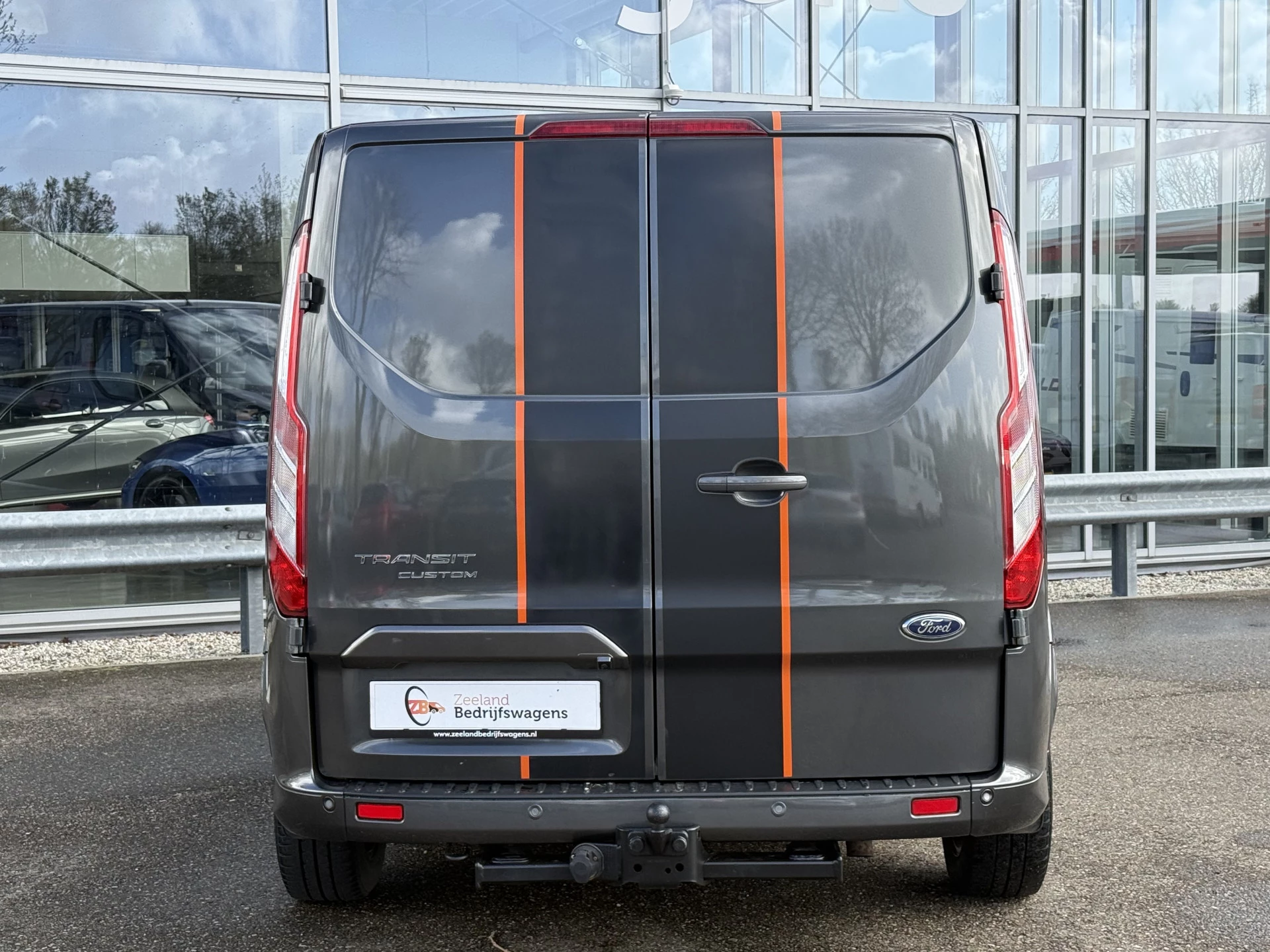 Hoofdafbeelding Ford Transit Custom