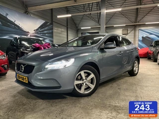 Volvo V40 2.0 T2 Kinetic | LED | Trekhaak | Camera | OH compleet