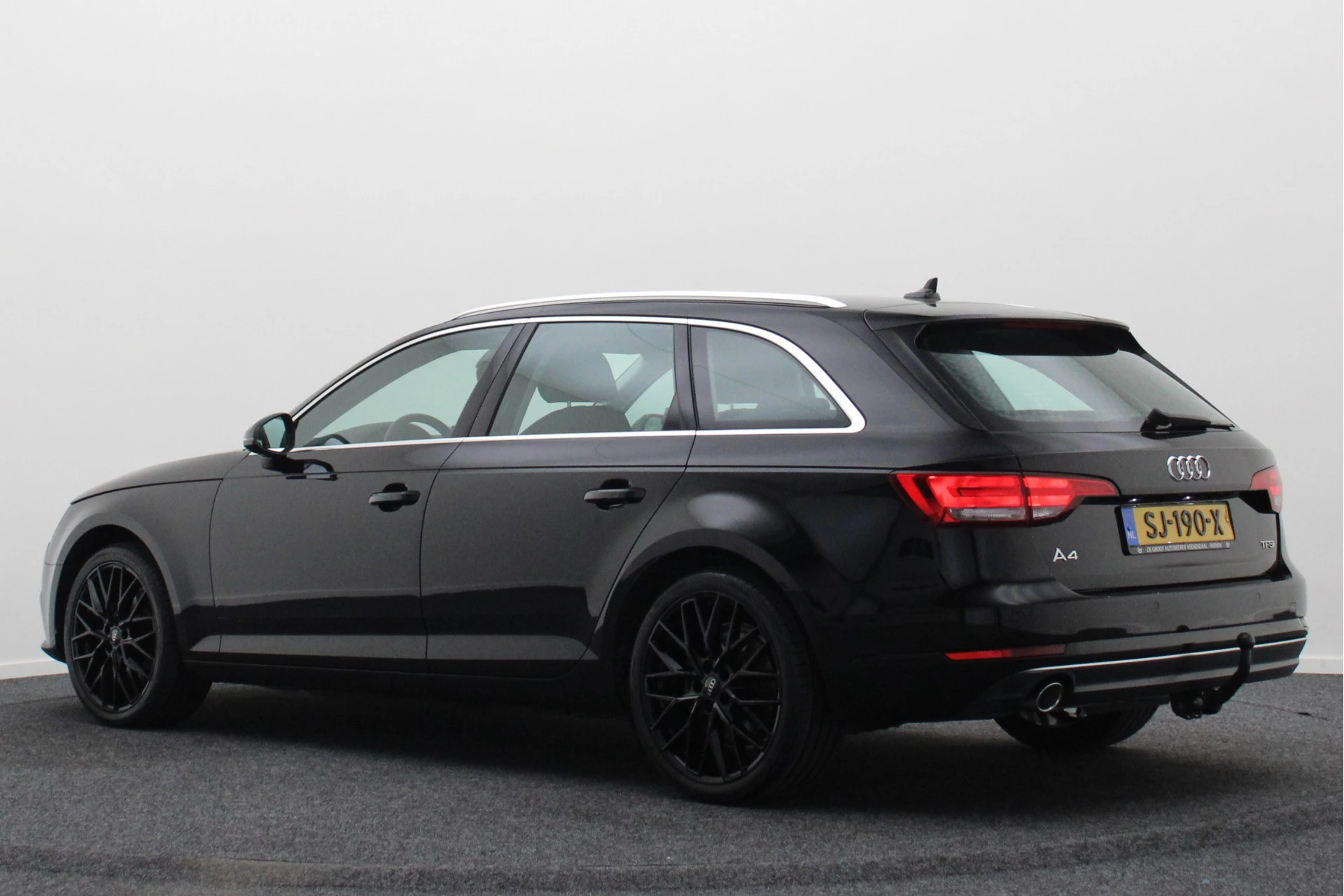 Hoofdafbeelding Audi A4