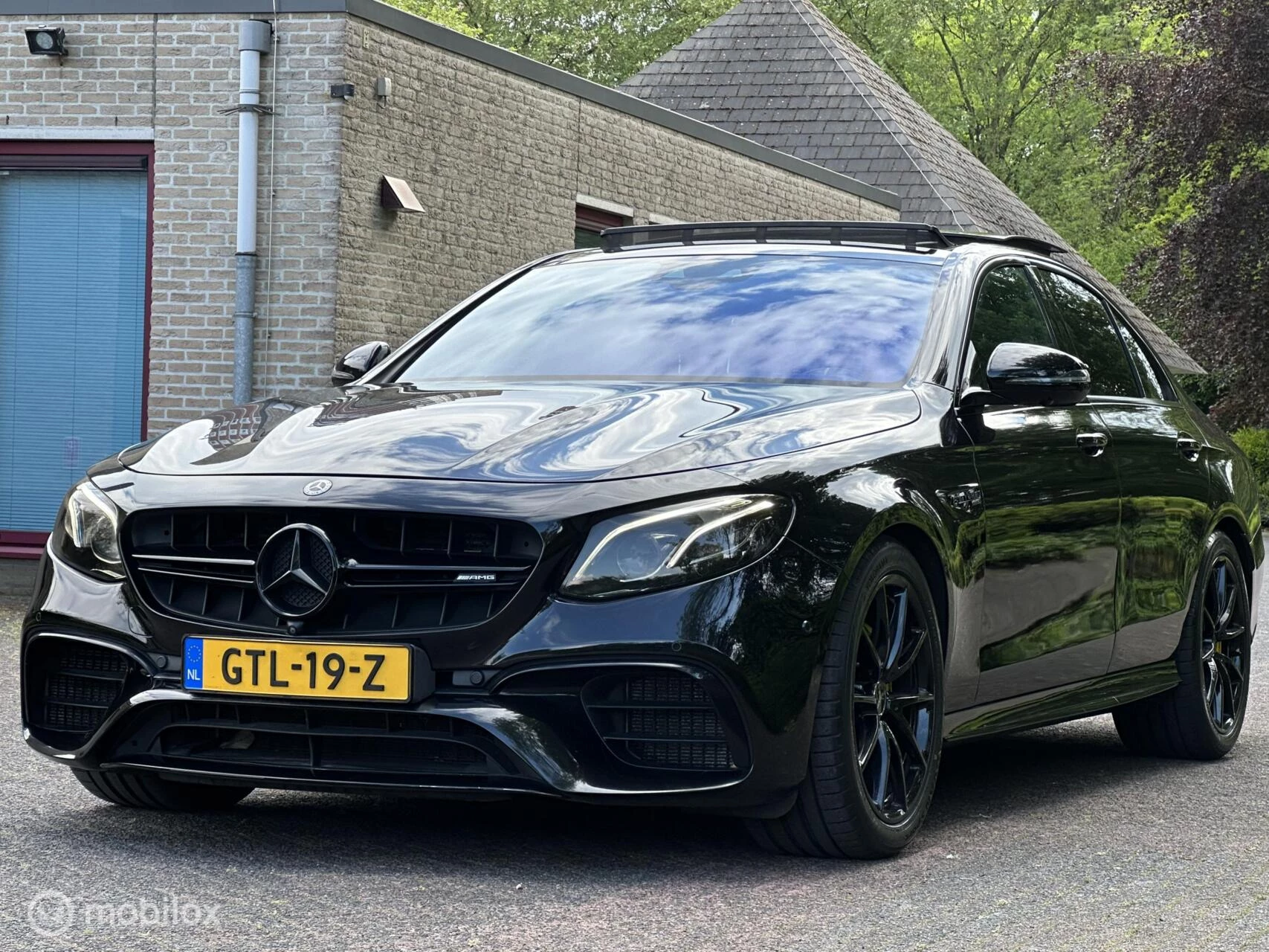 Hoofdafbeelding Mercedes-Benz E-Klasse
