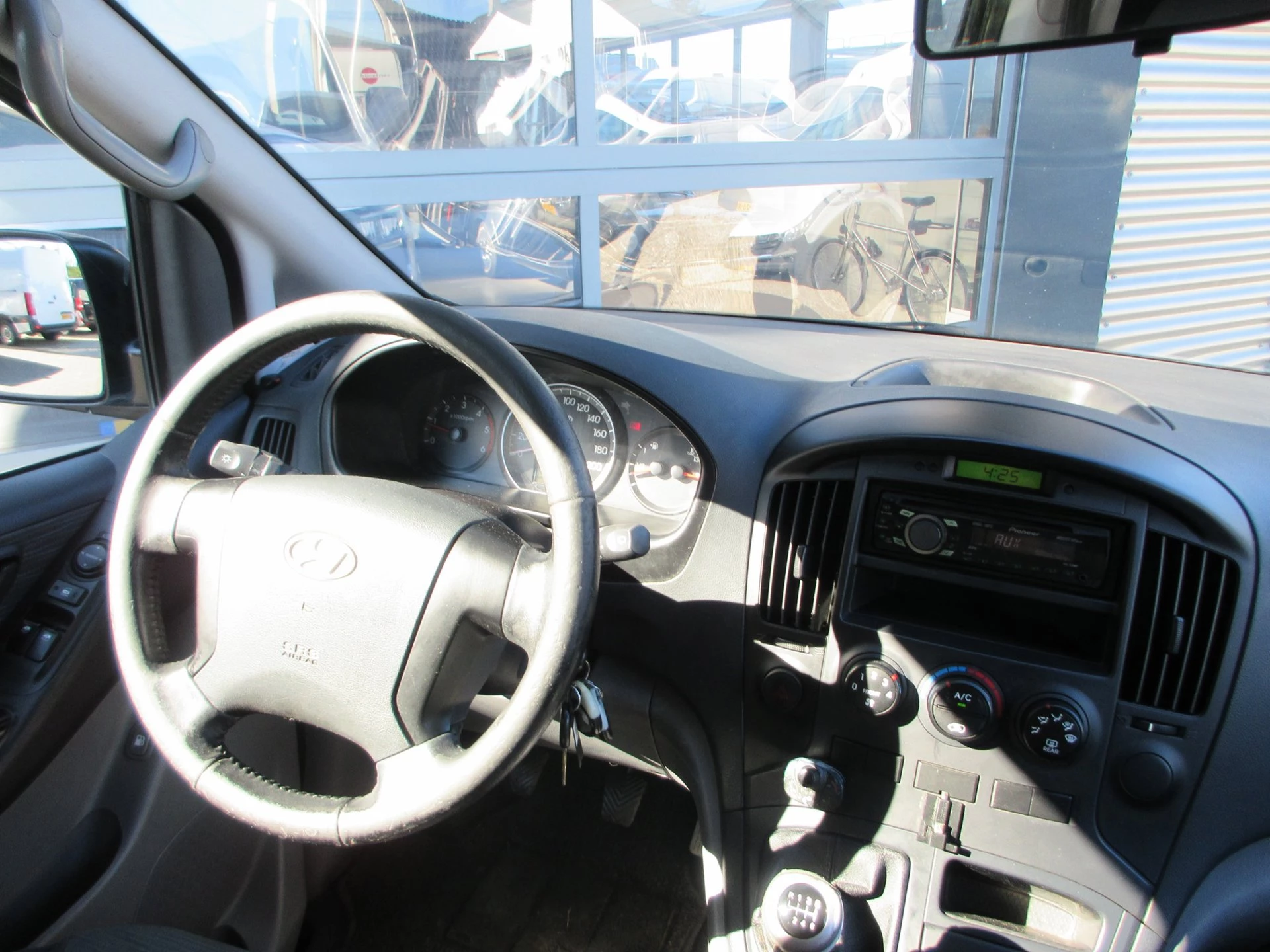 Hoofdafbeelding Hyundai H300