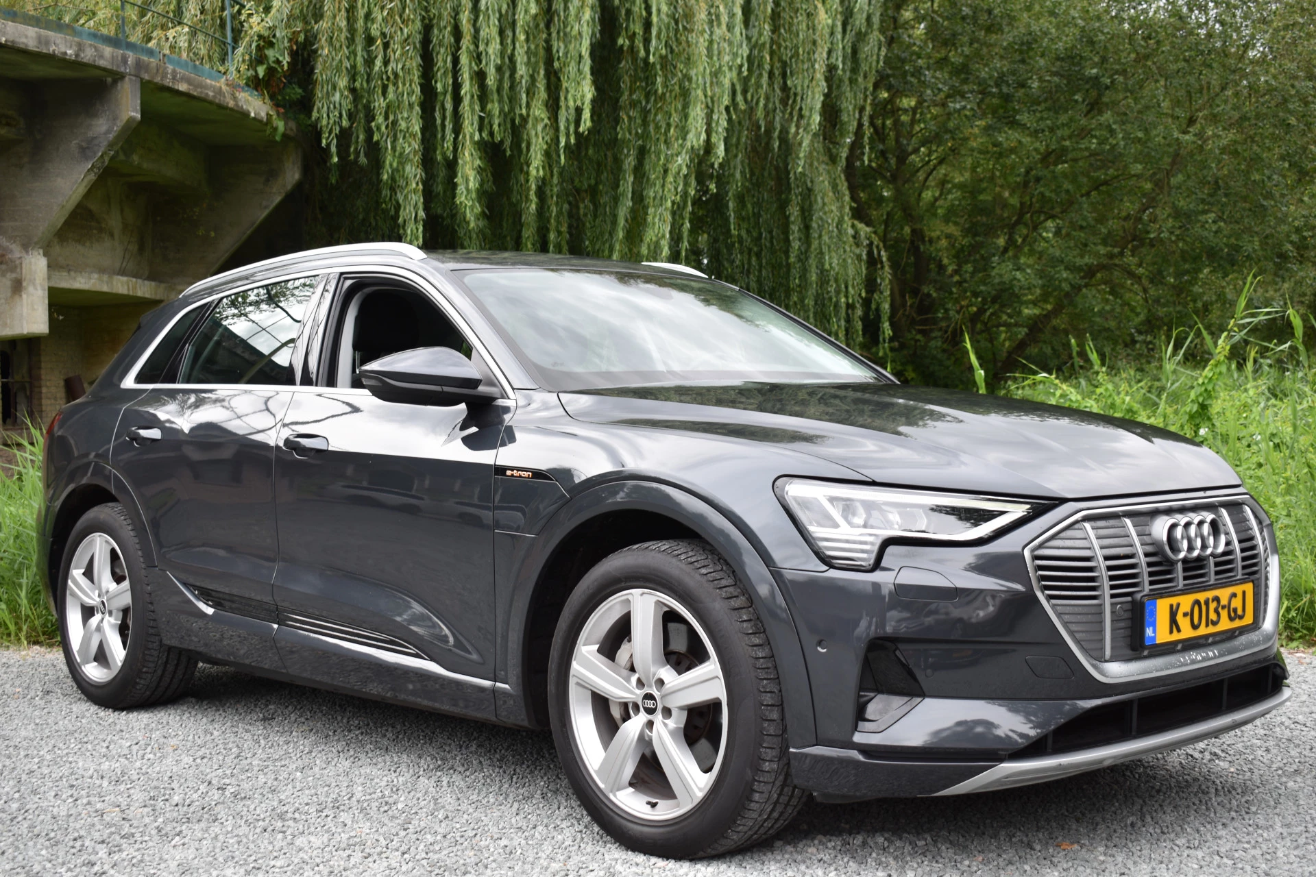 Hoofdafbeelding Audi e-tron