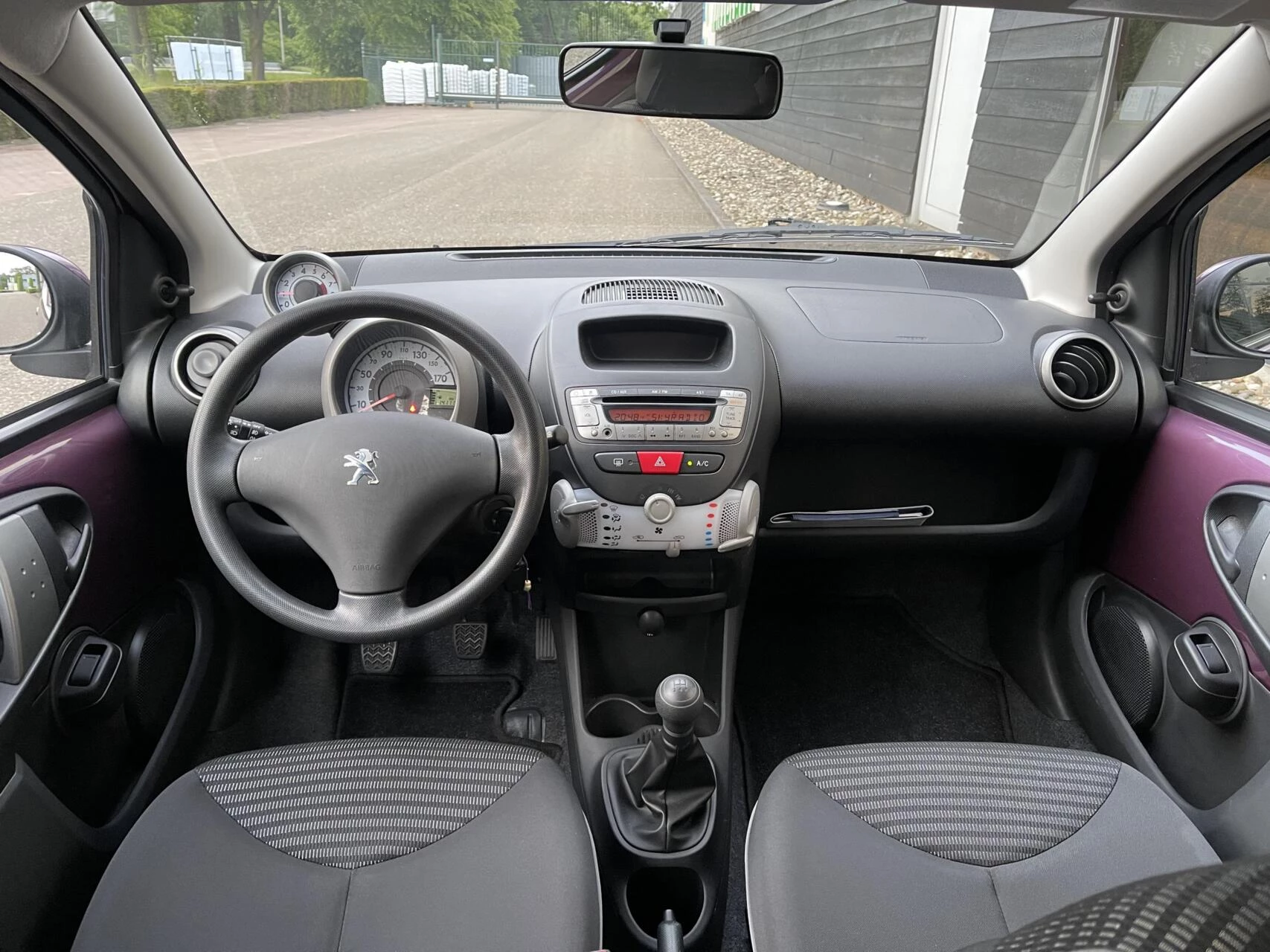 Hoofdafbeelding Peugeot 107