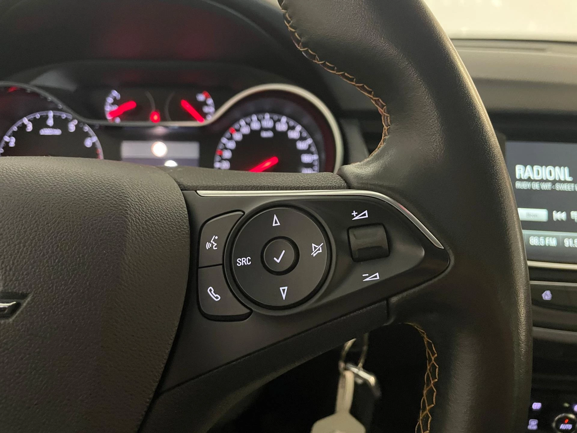 Hoofdafbeelding Opel Crossland X