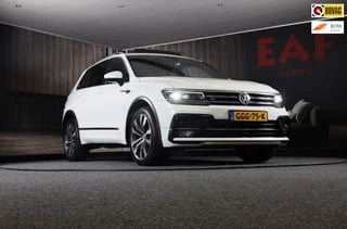 Volkswagen TIGUAN 2.0 TSI 4Motion 3 x R Line / Digital Cockpit / Acc / Lane Assist / Open Pano / Led / Trekhaak / Pdc / 20 Inch