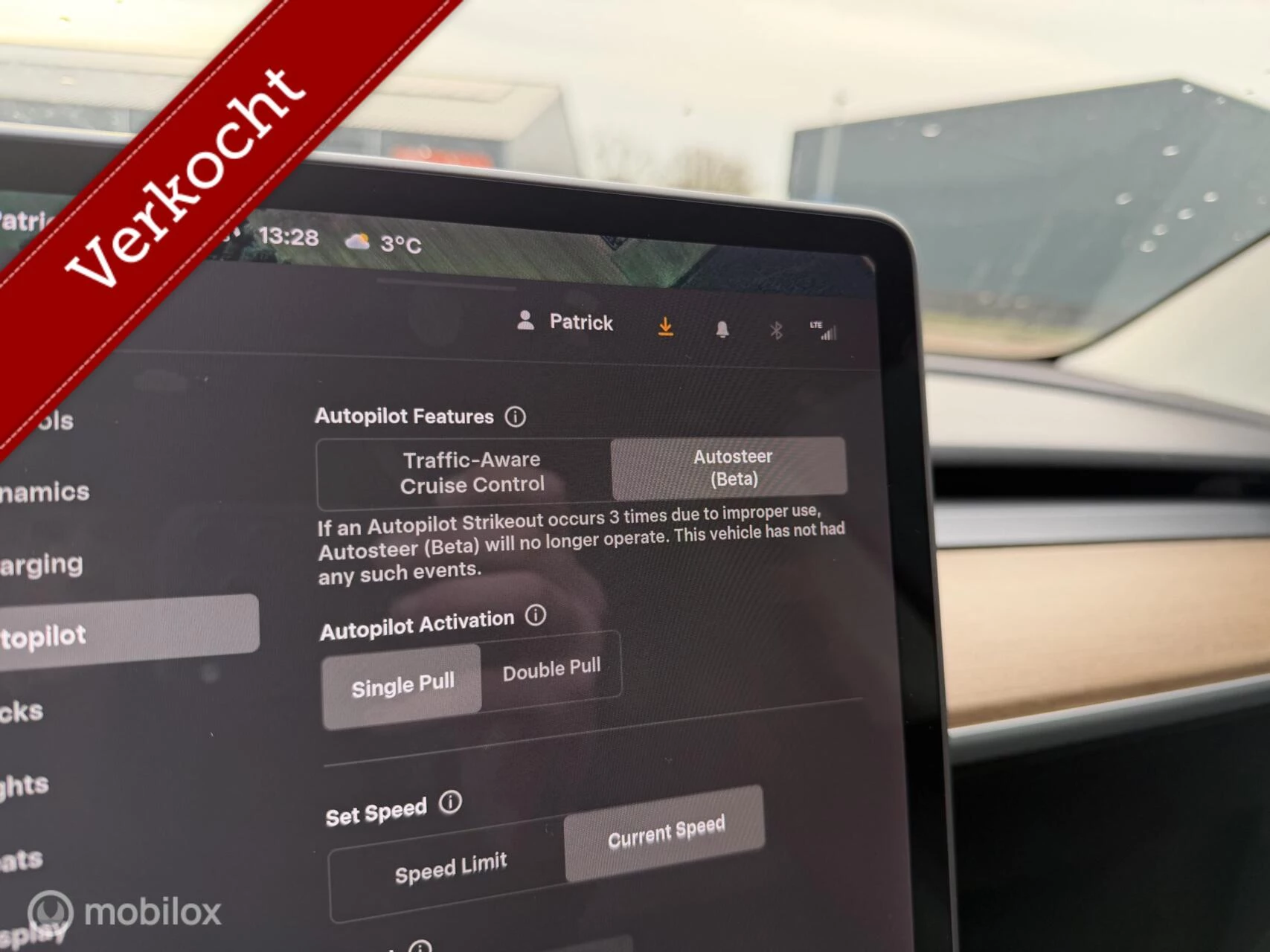 Hoofdafbeelding Tesla Model 3