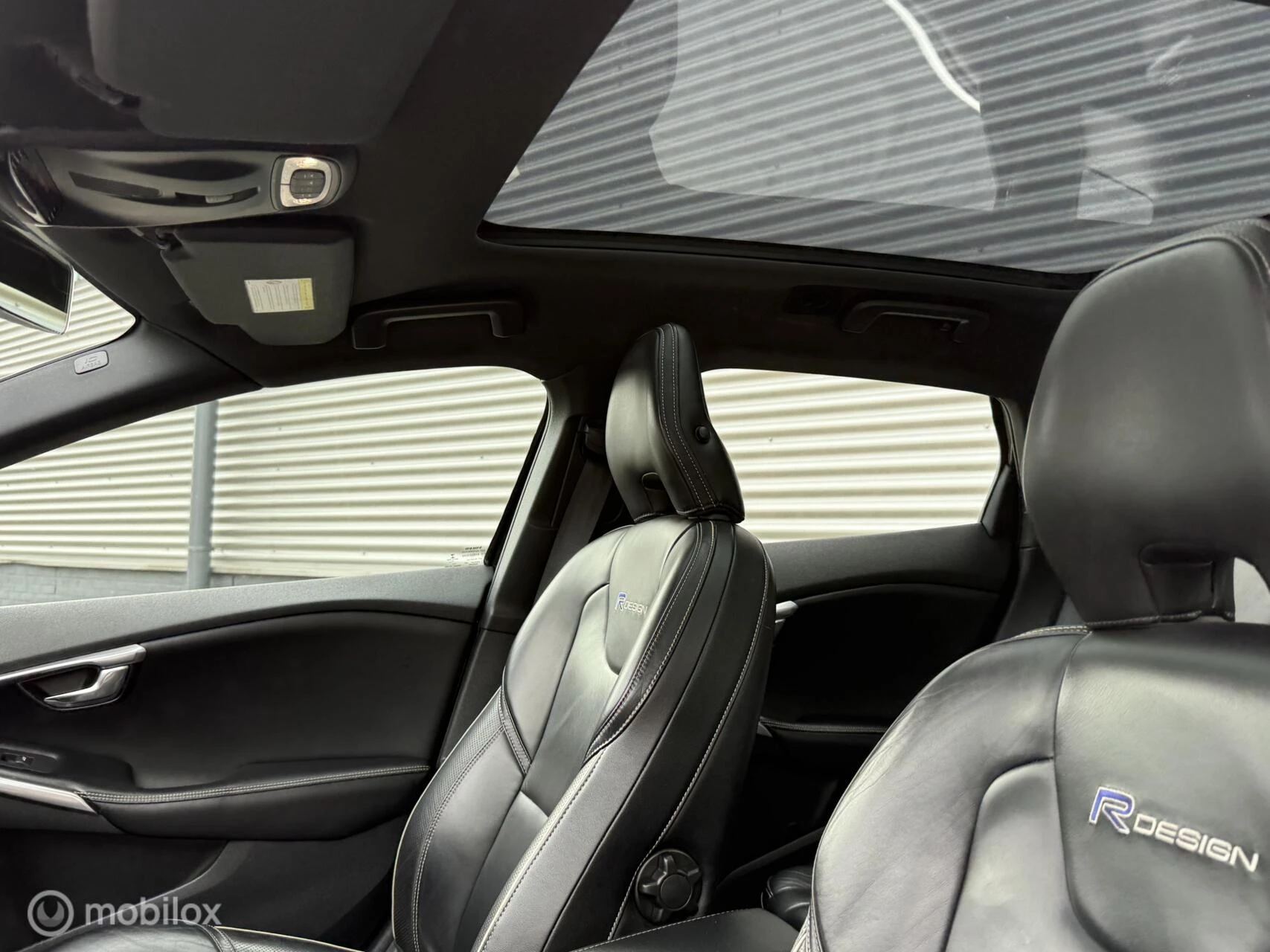 Hoofdafbeelding Volvo V40