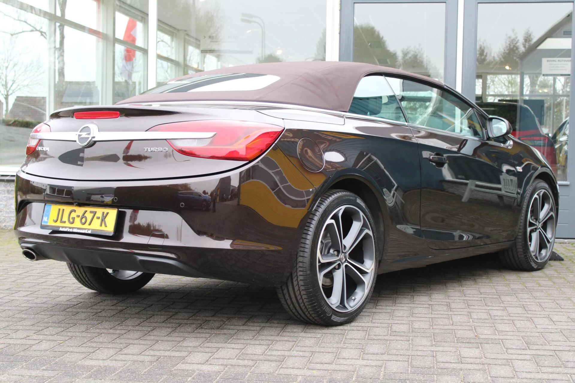 Hoofdafbeelding Opel Cascada