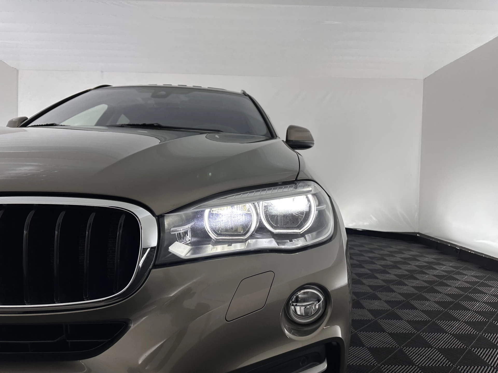 Hoofdafbeelding BMW X6