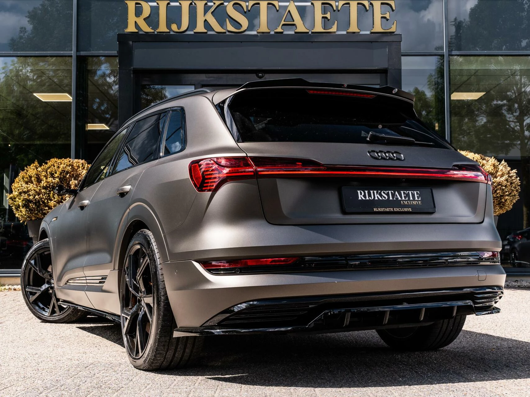 Hoofdafbeelding Audi e-tron