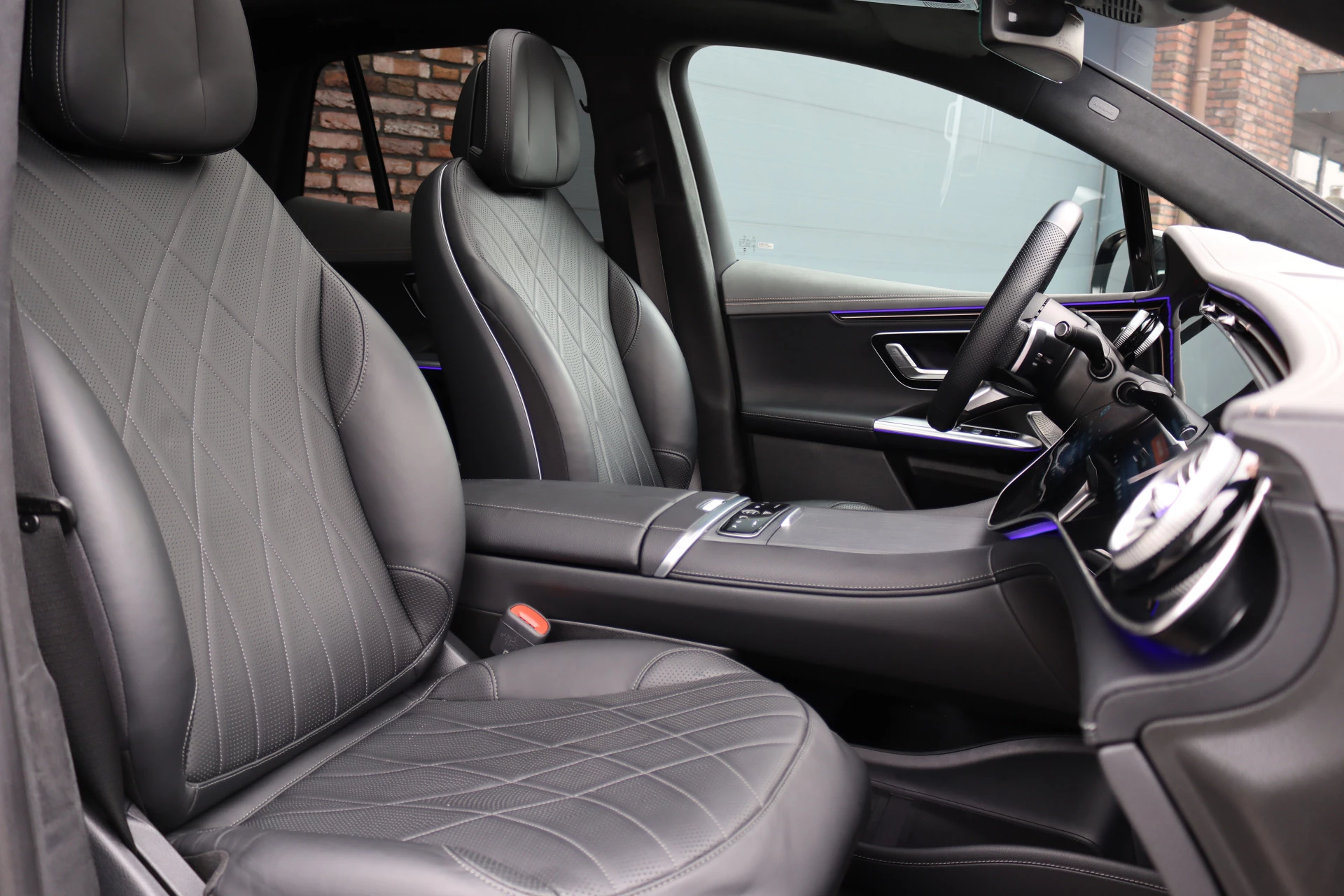 Hoofdafbeelding Mercedes-Benz EQE