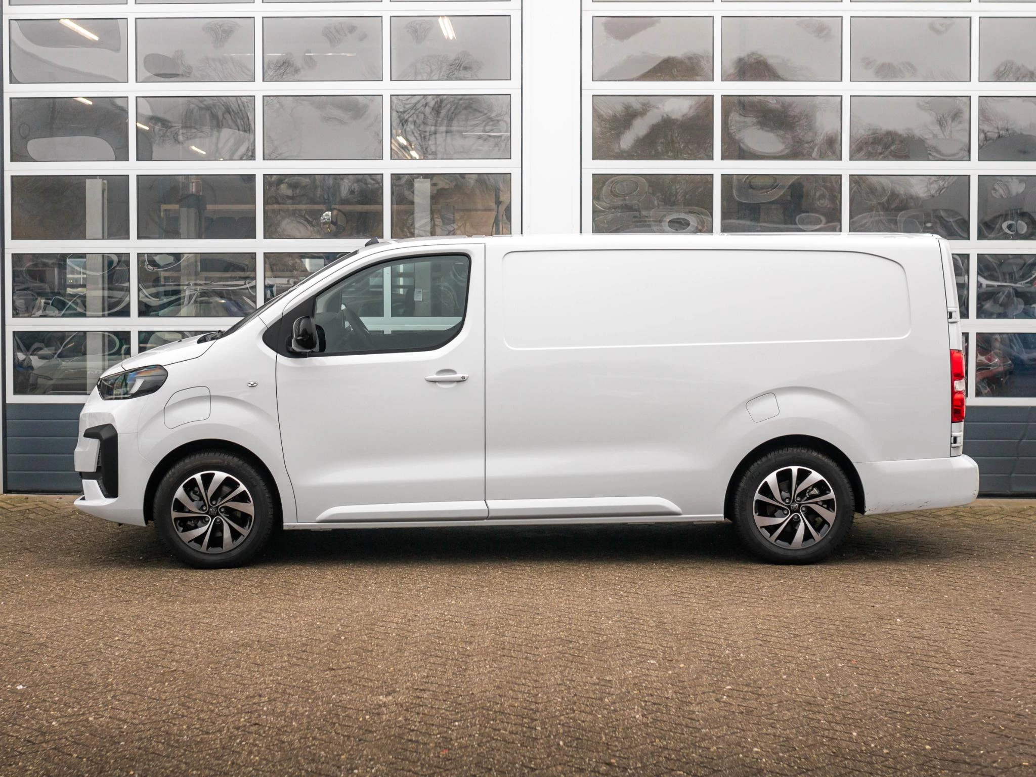 Hoofdafbeelding Fiat E-Scudo