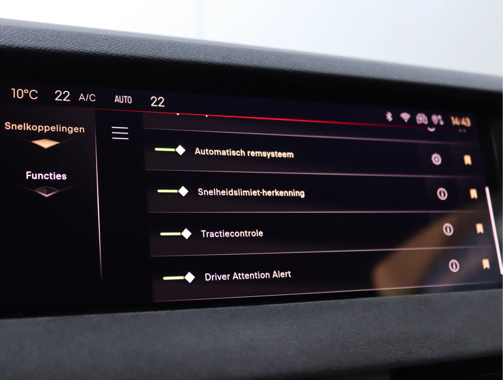 Hoofdafbeelding DS DS 4