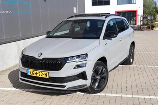 Skoda Karoq 1.5 TSI Sportline Pano ACC Black optic